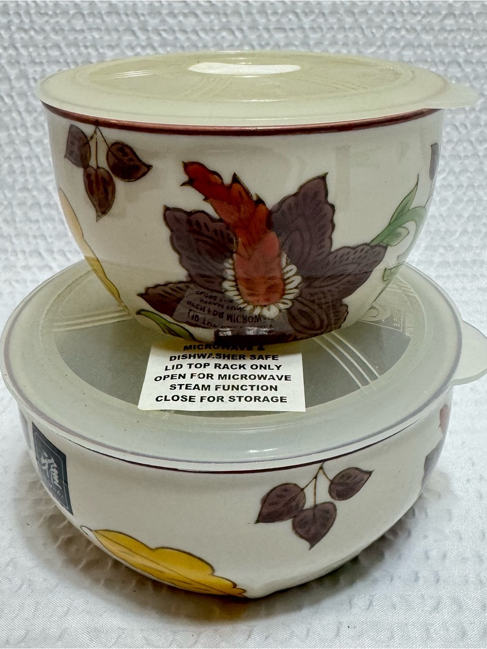 Miyabi Ceramic Floral food storage Bowls with Lids - Cream and Multicolor